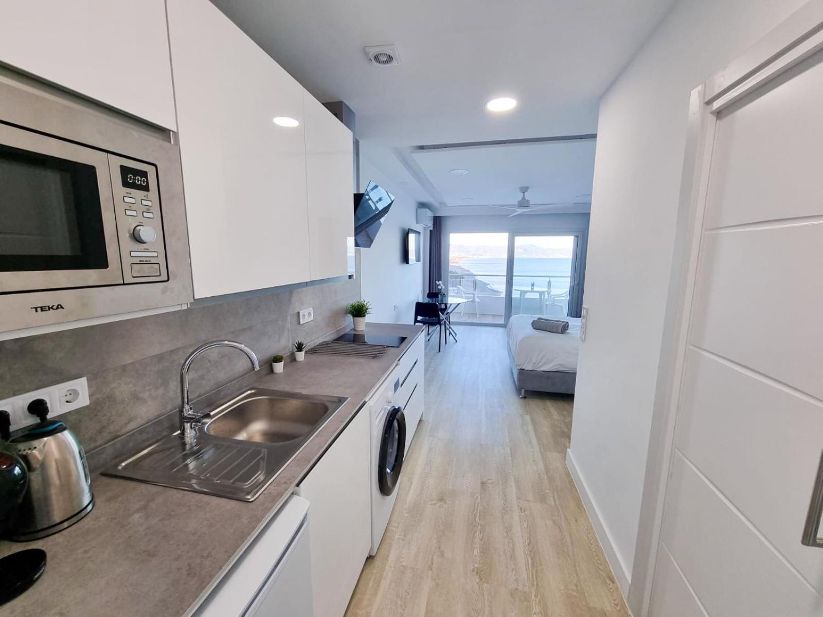 Spectacular Sea Views Torremolinos Apartment Bagian luar foto