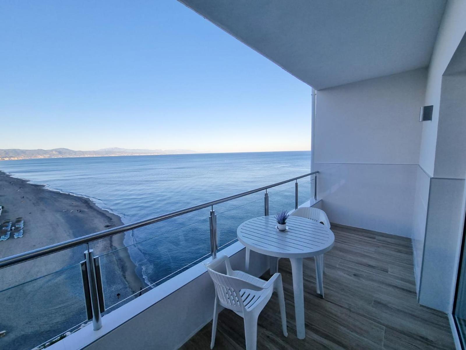 Spectacular Sea Views Torremolinos Apartment Bagian luar foto
