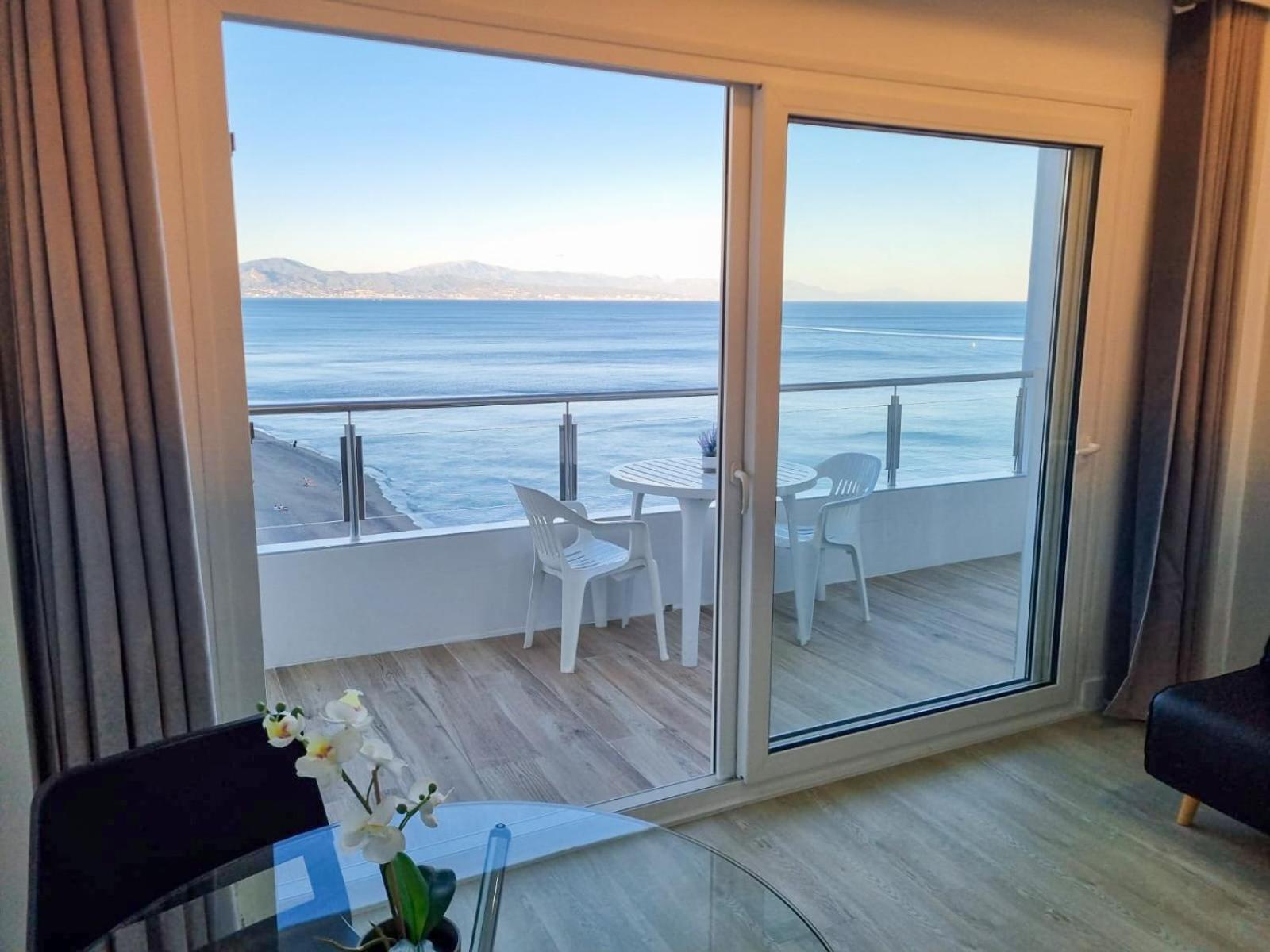 Spectacular Sea Views Torremolinos Apartment Bagian luar foto