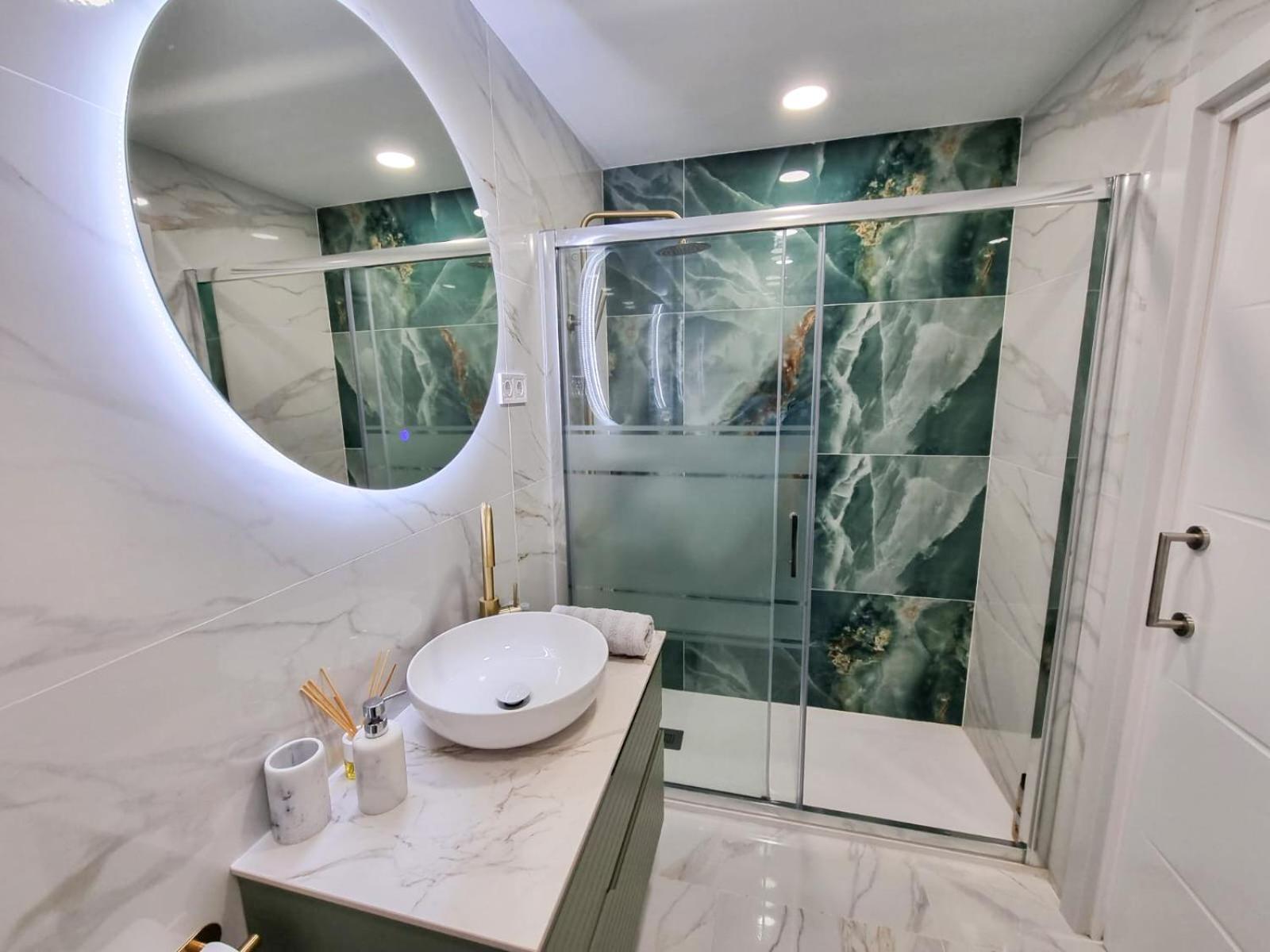 Spectacular Sea Views Torremolinos Apartment Bagian luar foto