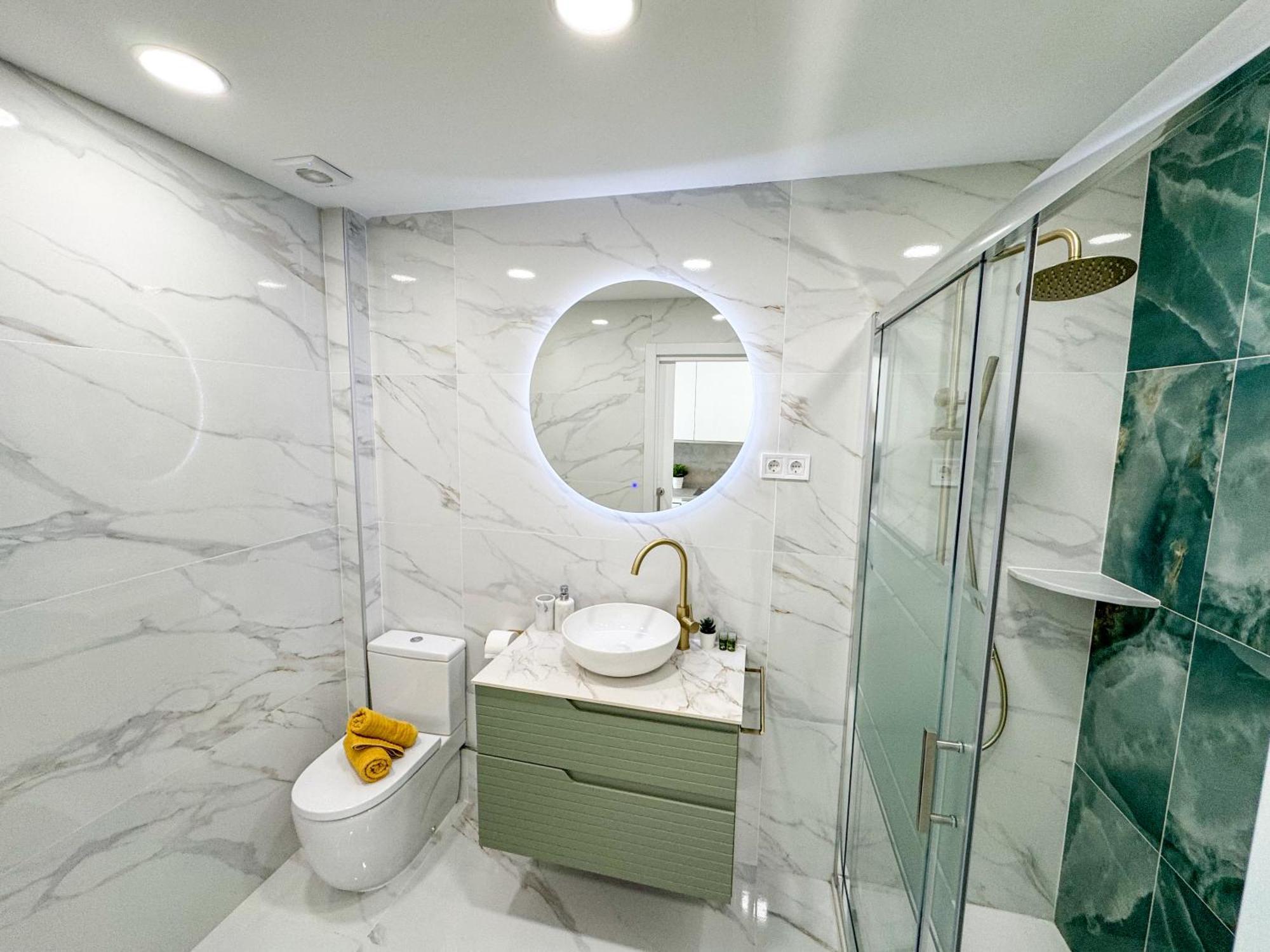 Spectacular Sea Views Torremolinos Apartment Bagian luar foto